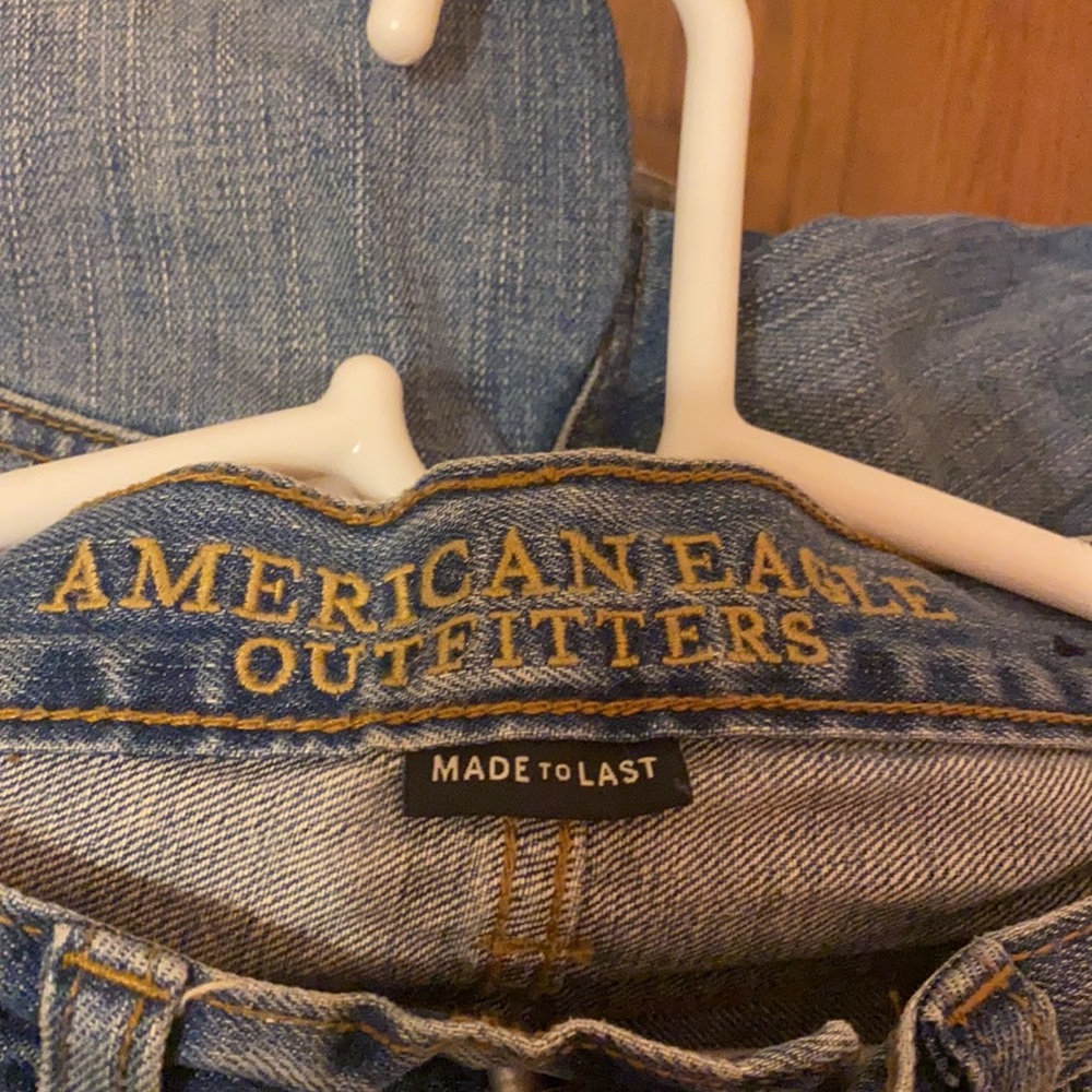 American eagle - Picture 2 of 3